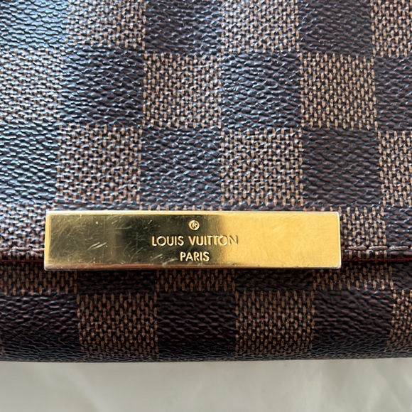 Louis Vuitton Favorite PM Damier Handbag - Picture 3 of 11